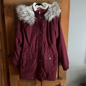 HOLLISTER WINTER JACKET ✨